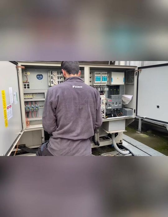 #gebzefreecoolingservisi #gebzepolycold #gebzepanosogutucu #gebzefancoil #gebzechiller